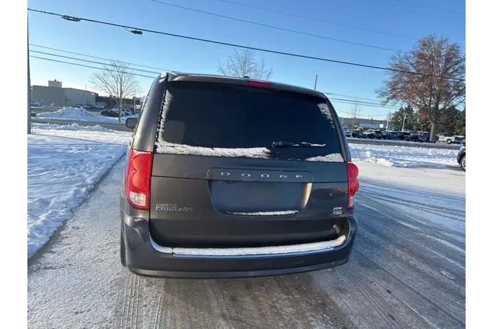 $9000 : Dodge Grand Caravan 2017 GT image 6