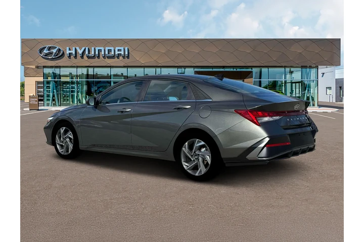 $20591 : Hyundai ELANTRA 2025 SEL Con image 4