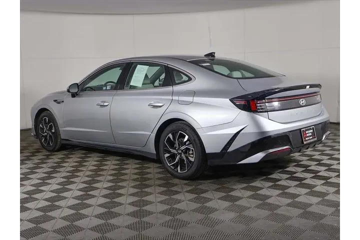 $22923 : Hyundai SONATA 2025 SEL 4dr image 8