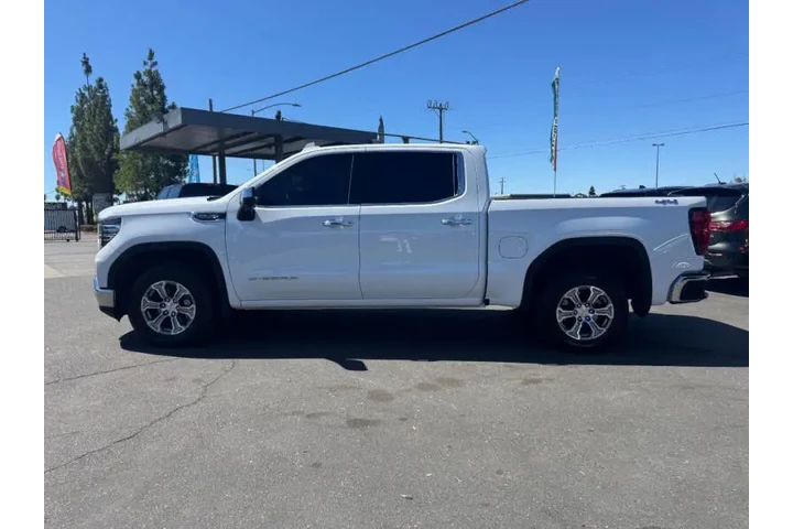 $46998 : 2025 GMC Sierra 1500 SLT image 10