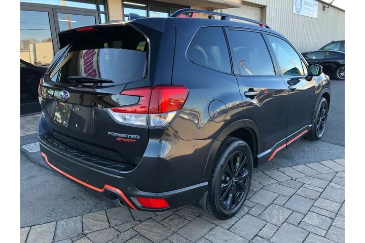 $16990 : 2019 Forester Sport image 3