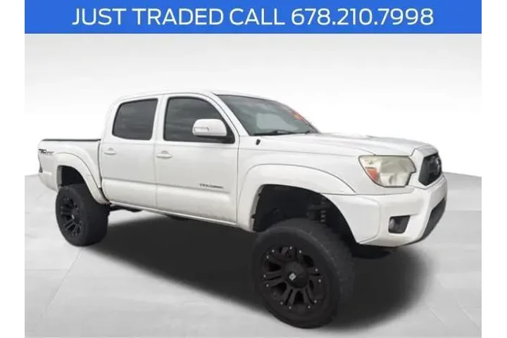 $20978 : Toyota Tacoma 2015 4x2 PreRu image 1