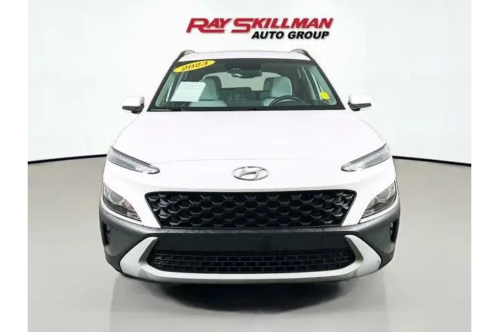 $22975 : Hyundai KONA 2023 SEL 4dr Cr image 2