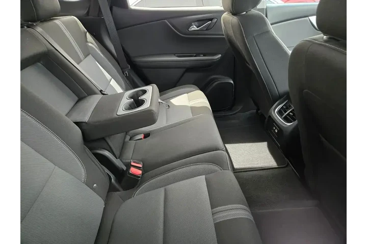 $26991 : Chevrolet Blazer 2023 LT 4dr image 4