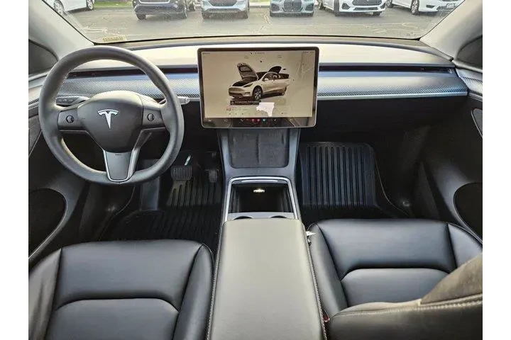 $28799 : Tesla Model Y 2023 AWD Long image 5