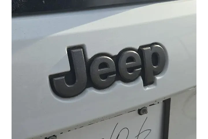 $30687 : Jeep Grand Cherokee 2020 4x4 image 10