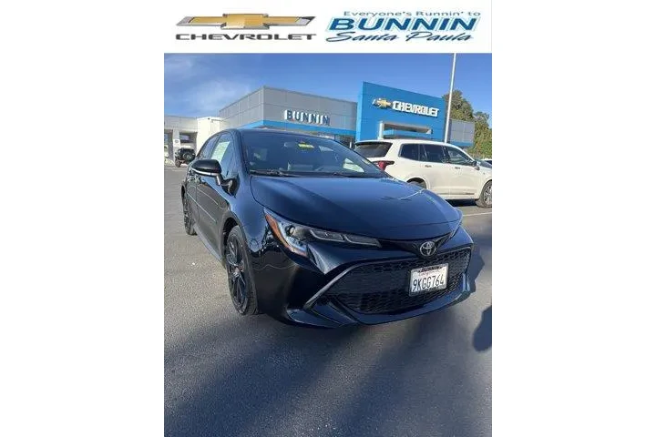 $17998 : Toyota Corolla Hatchback 202 image 1