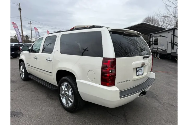 $16995 : 2010 Suburban LTZ image 7