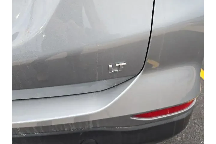 $20983 : Chevrolet Equinox 2024 LT 4d image 6