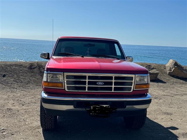 $5000 : 1995 Ford f150 xlt image 1