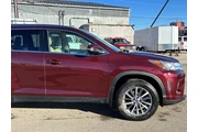 $28698 : Toyota Highlander 2019 AWD X thumbnail
