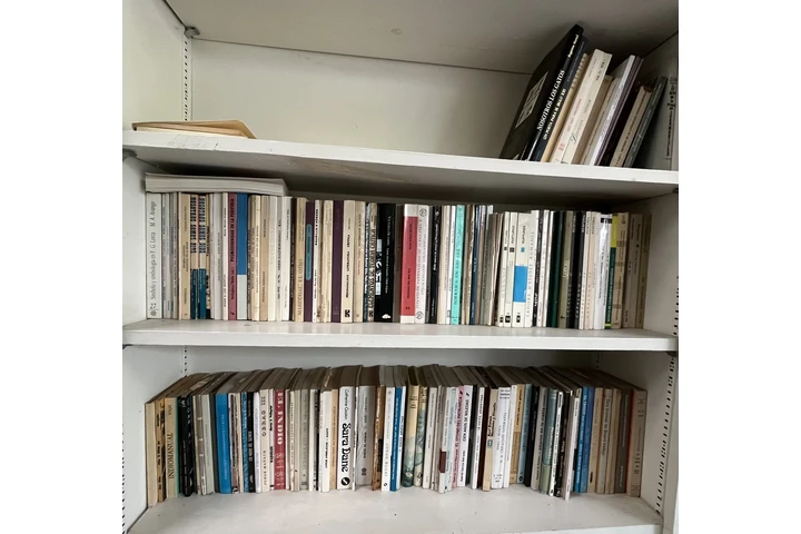 $1 : Gratis: libros en español image 7
