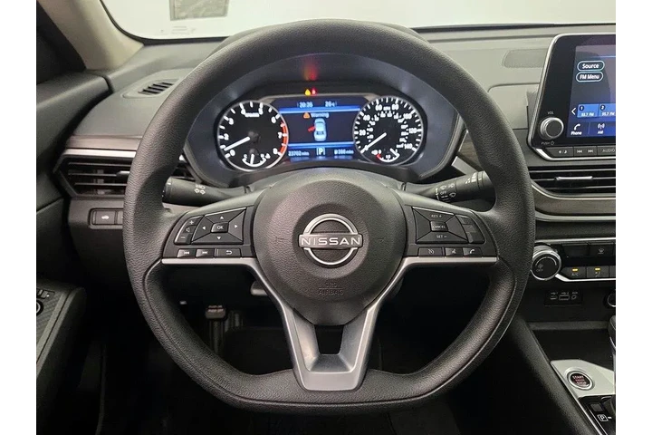$20998 : Nissan Altima 2025 2.5 SV 4d image 10