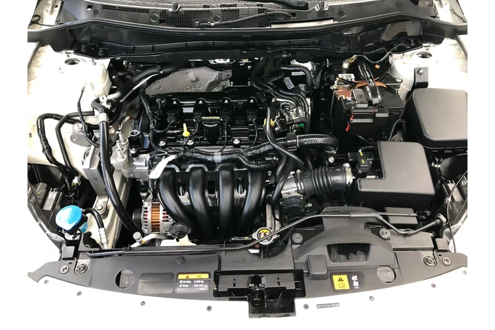 $12990 : 2016 iA 6A image 1