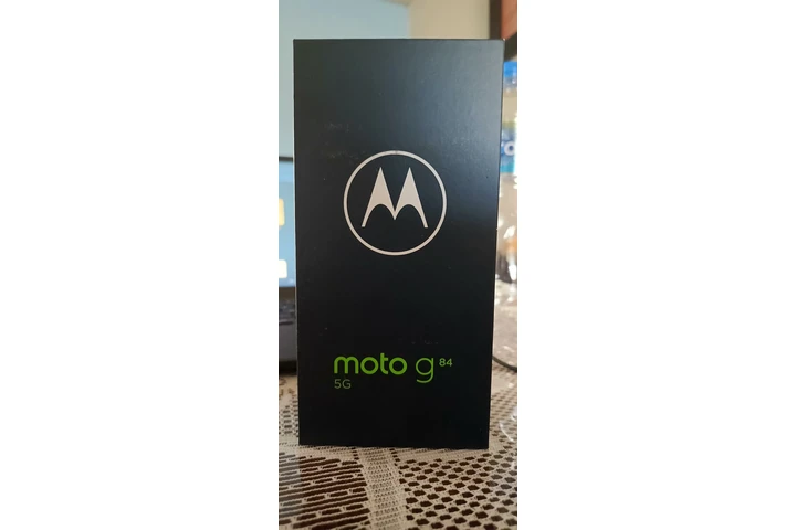 $3099 : MotoG84 5G SIN USO image 2