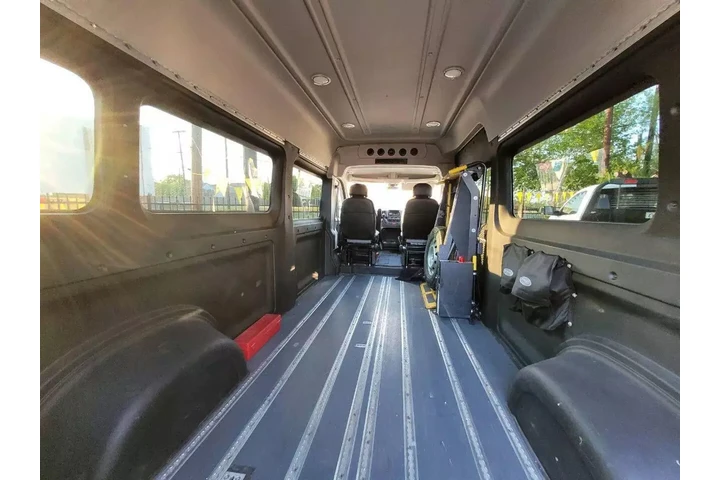$25000 : 2015 RAM PROMASTER WINDOW VAN image 7