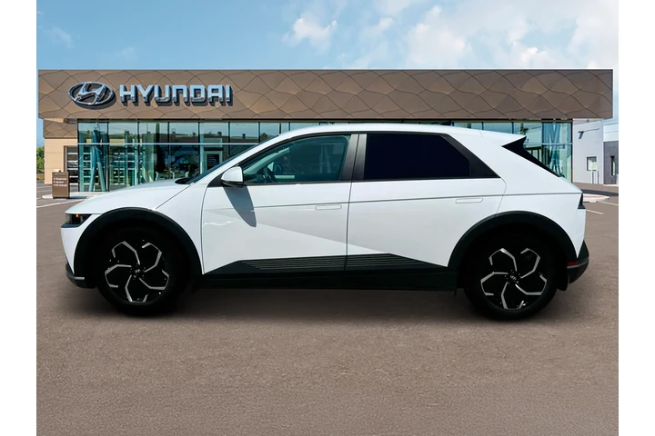 $22988 : Hyundai IONIQ 5 2024 SE 4dr image 3