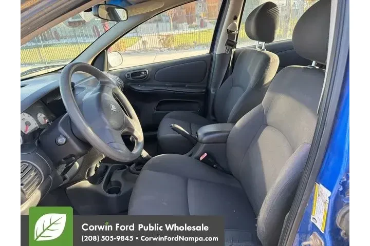 $3500 : Dodge Neon 2005 SXT 4dr Seda image 8