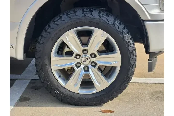 $27485 : Ford F-150 2018 4x4 Platinum image 8