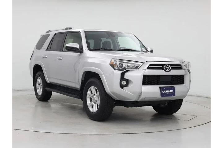 $37998 : Toyota 4Runner 2024 4x4 SR5 image 1