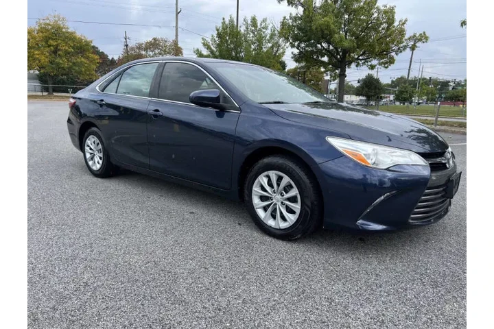 $10500 : 2017 Camry LE image 5