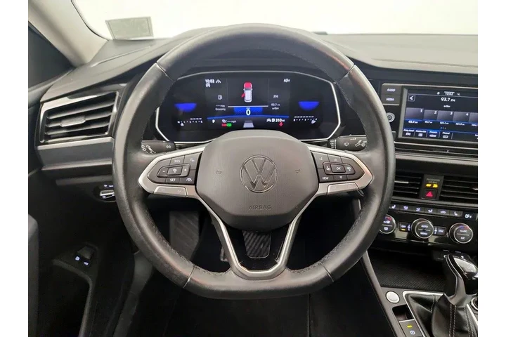 $19998 : Volkswagen Jetta 2024 SE 4dr image 10