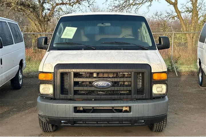$27488 : Ford E-Series 2013 E-350 SD image 5