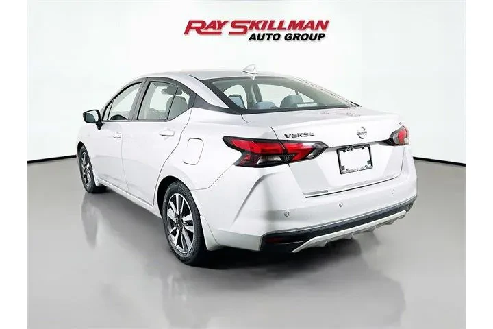 $17990 : Nissan Versa 2020 SV 4dr Sed image 5