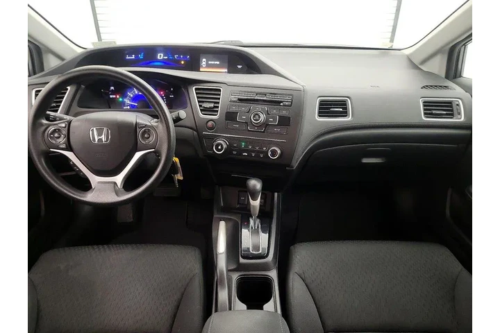 $14998 : Honda Civic 2015 LX 4dr Seda image 9