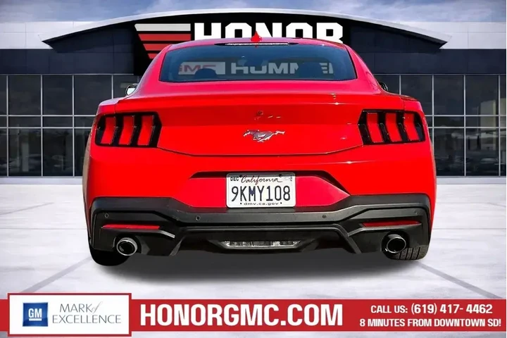 $27888 : Ford Mustang 2024 EcoBoost 2 image 5