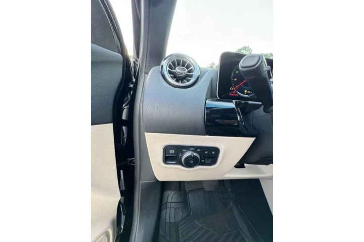 $35000 : 2021 Mercedes-Benz GLA GLA 250 image 3