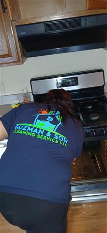 GuzmanandSonCleaningService image 2