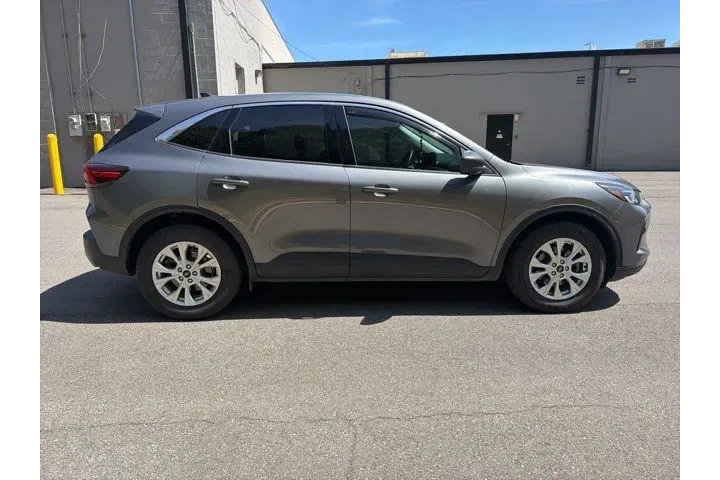 $19998 : Ford Escape 2024 Active 4dr image 7