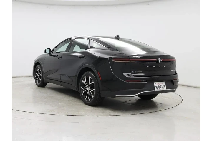 $38998 : Toyota Crown 2024 AWD Limite image 2