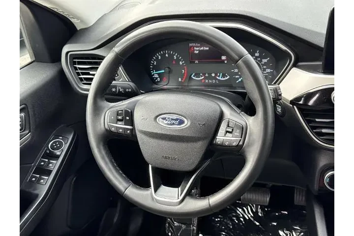 $17800 : Ford Escape 2022 SE 4dr SUV image 9