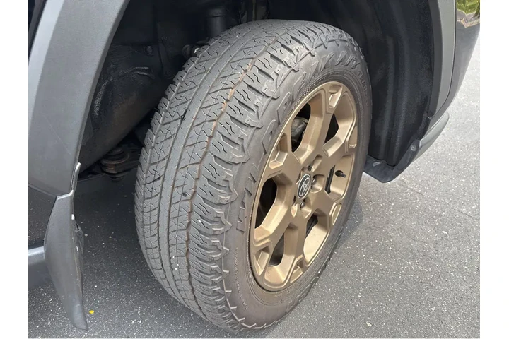 $38898 : Gold Certified2024 RAV4 Hybri image 10