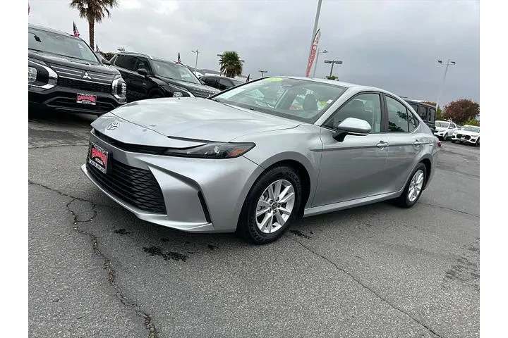 $24800 : Toyota Camry 2025 SE 4dr Sed image 7