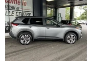 Nissan Rogue 2023 AWD SV 4dr thumbnail