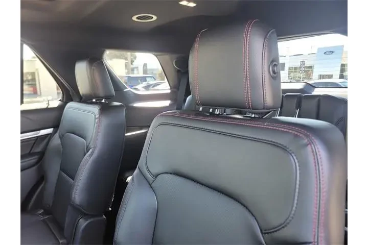 $20291 : Ford Explorer 2018 AWD Sport image 10