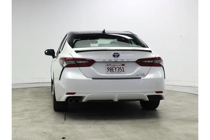 $28998 : Toyota Camry Hybrid 2022 XSE image 6