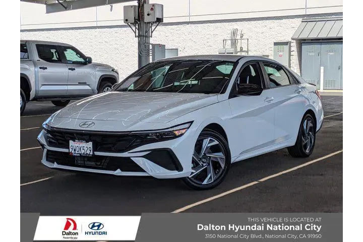$22994 : Hyundai ELANTRA Hybrid 2025 image 1