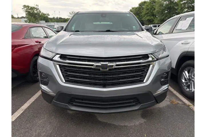 $28904 : Chevrolet Traverse 2023 4x4 image 2