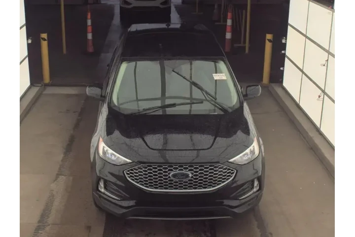 $23399 : Ford Edge 2023 AWD ST-Line 4 image 3