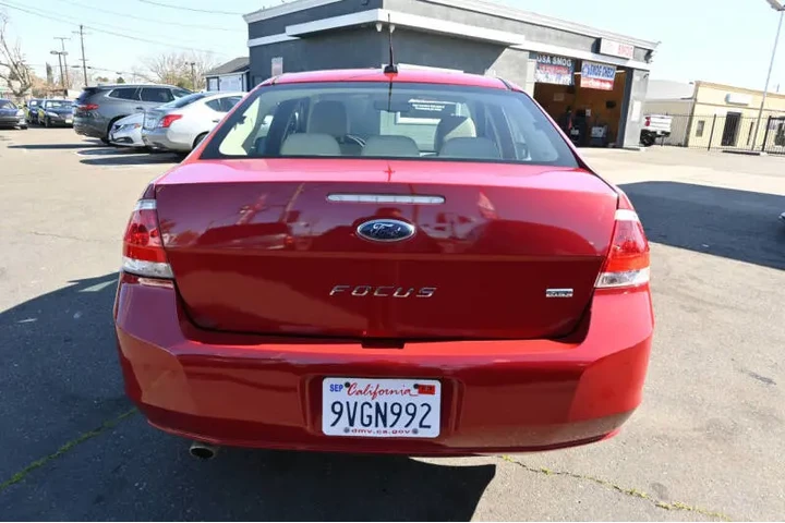 $4998 : 2011 Focus SEL image 7