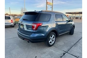 $11999 : 2018 Explorer XLT FWD thumbnail