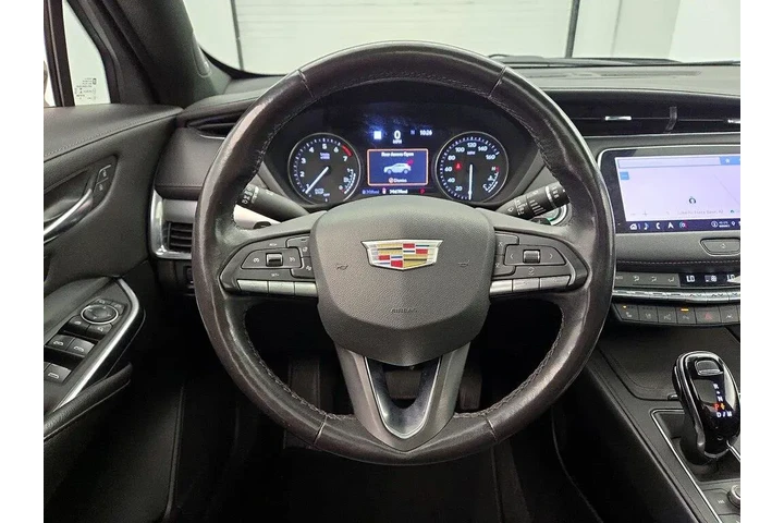 $28998 : Cadillac XT4 2023 Premium Lu image 10