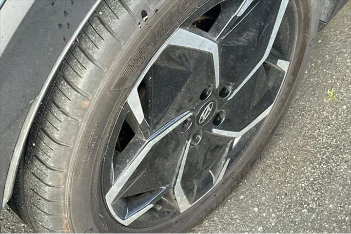 $25990 : Hyundai IONIQ 5 2024 SEL 4dr image 4