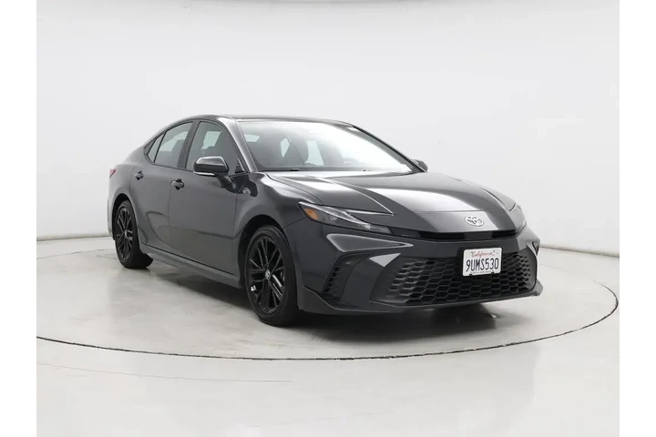 $33998 : Toyota Camry 2025 SE 4dr Sed image 1