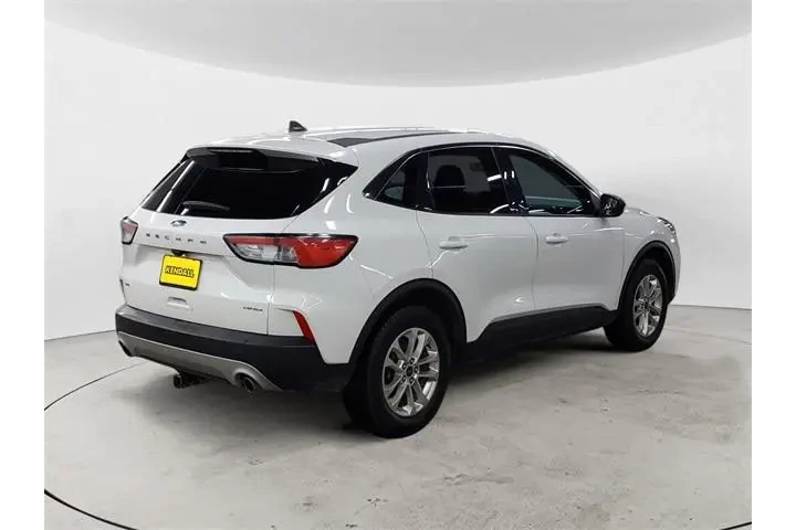 $14961 : Ford Escape 2022 AWD SE 4dr image 5