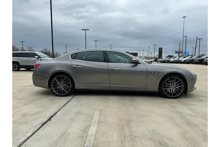 $24969 : Maserati Quattroporte 2018 S image 4